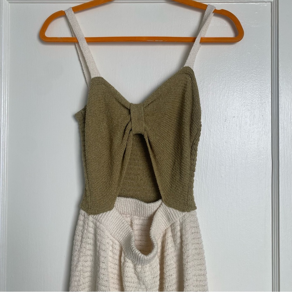 OHSEVENDAYS Jemima Dress in Green and Cream size Medium - Picture 8 of 9